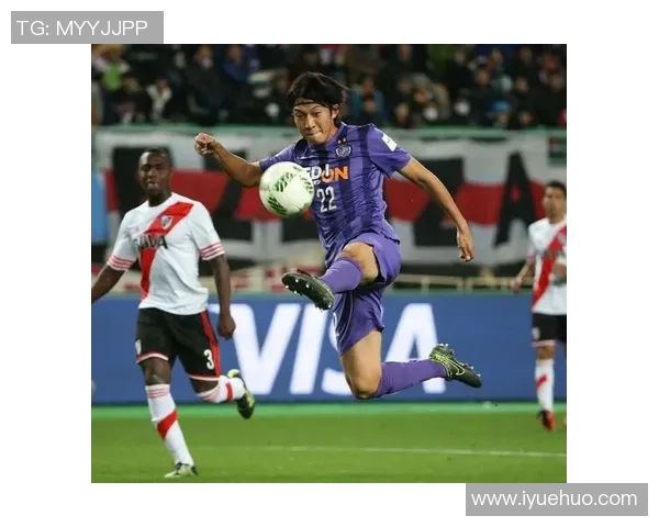 鹿角鹿岛与广岛三箭激战正酣比赛结果揭晓引发热议