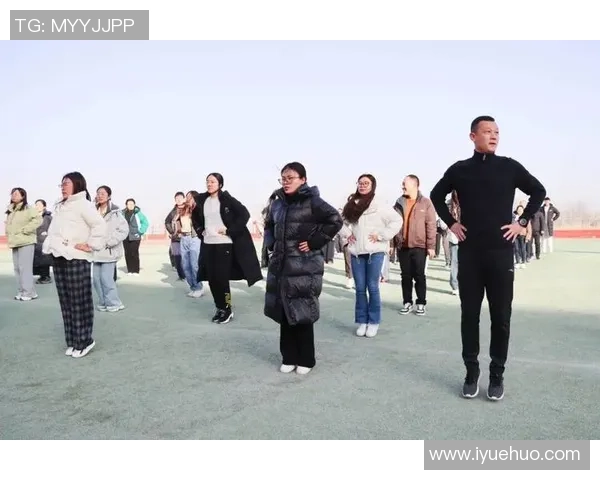 千名跑友逐光而行！2025年昆明磨憨·勐腊美好边境健康跑暮色启跑